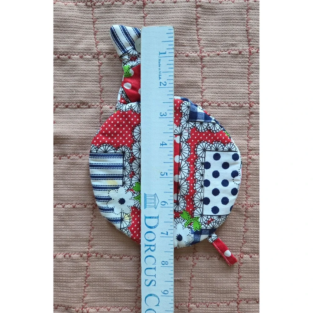 Vtg Retro Handmade Quilted Chicken Pot Holders Set of 2 Red Blue Patchwork